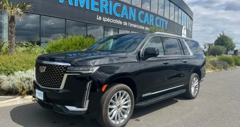 Photo 1 : Cadillac Escalade 2023 Petrol