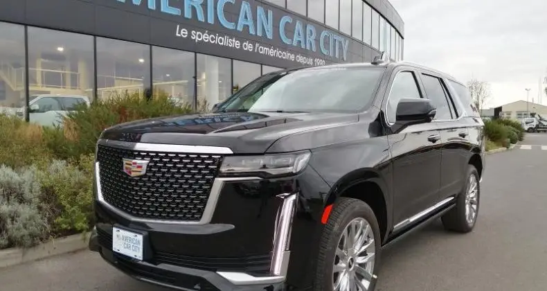 Photo 1 : Cadillac Escalade 2023 Petrol