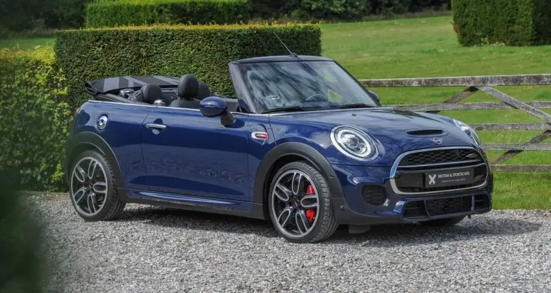 Photo 1 : Mini Cabrio 2019 Petrol