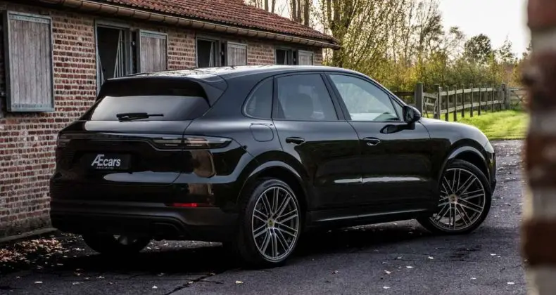 Photo 1 : Porsche Cayenne 2020 Essence