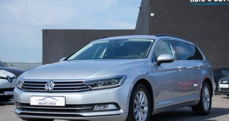 Photo 1 : Volkswagen Passat 2018 Diesel