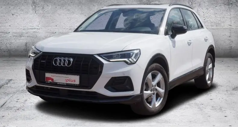 Photo 1 : Audi Q3 2020 Petrol