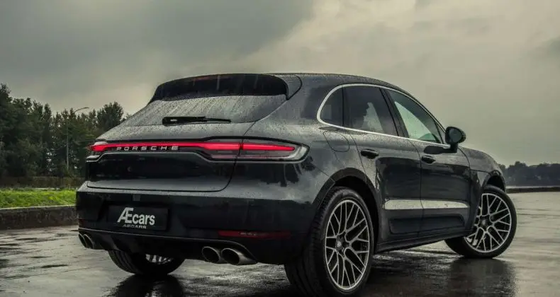 Photo 1 : Porsche Macan 2019 Essence