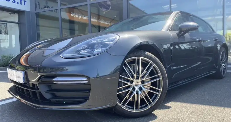 Photo 1 : Porsche Panamera 2018 Petrol