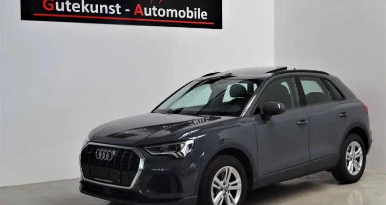 Photo 1 : Audi Q3 2019 Essence