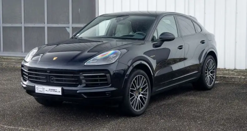 Photo 1 : Porsche Cayenne 2023 Hybrid