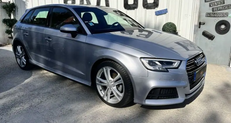 Photo 1 : Audi A3 2019 Essence