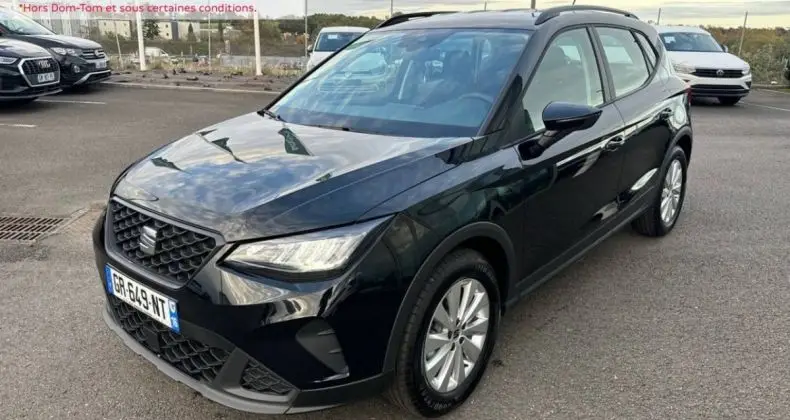 Photo 1 : Seat Arona 2023 Petrol