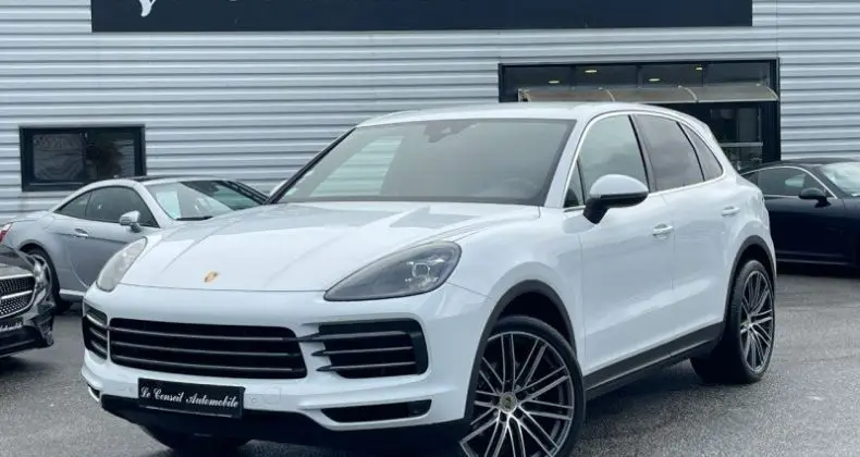 Photo 1 : Porsche Cayenne 2018 Essence