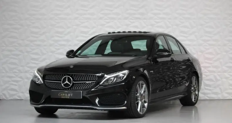 Photo 1 : Mercedes-benz Classe C 2017 Petrol