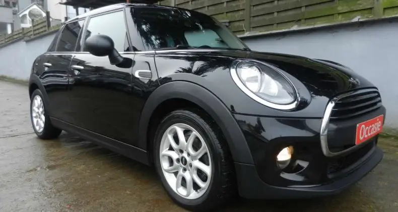 Photo 1 : Mini One 2015 Petrol