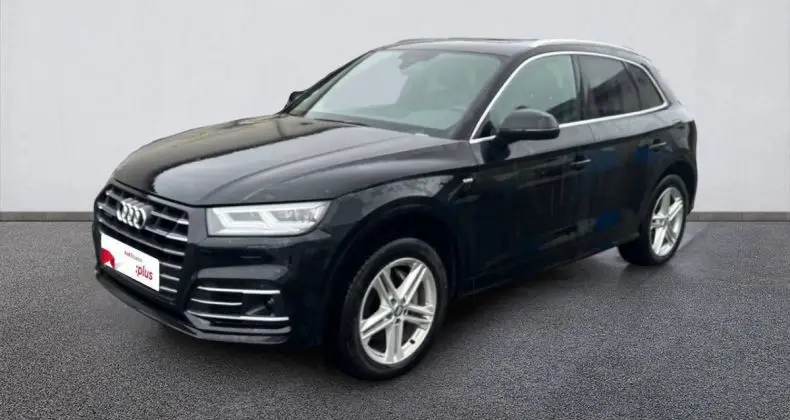 Photo 1 : Audi Q5 2020 Hybrid