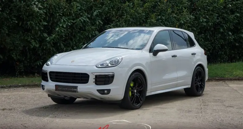 Photo 1 : Porsche Cayenne 2016 Essence