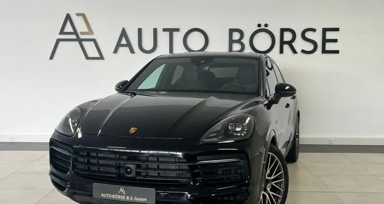 Photo 1 : Porsche Cayenne 2021 Hybrid