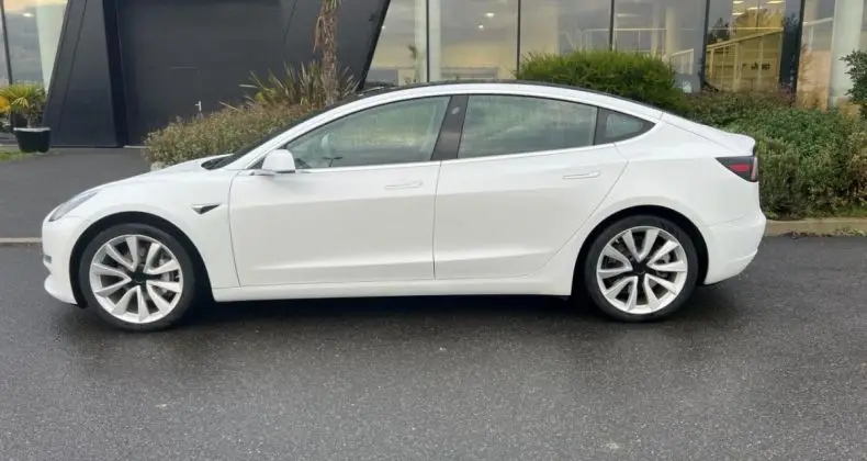 Photo 1 : Tesla Model 3 2019 Électrique