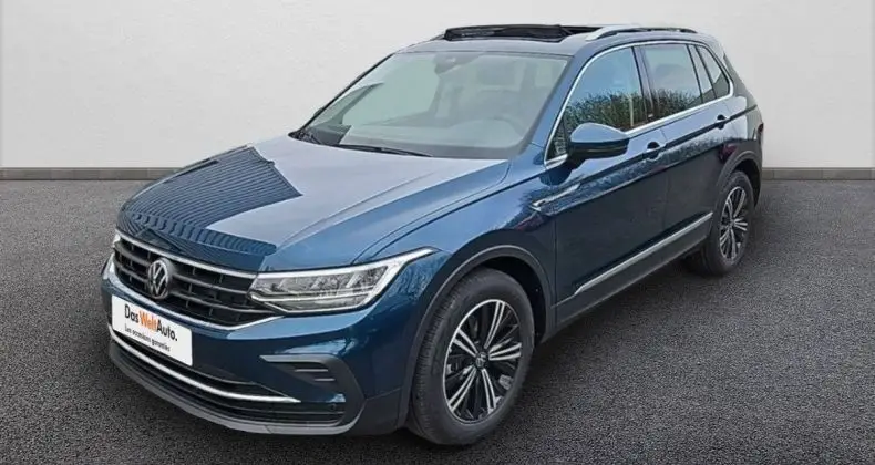 Photo 1 : Volkswagen Tiguan 2024 Essence