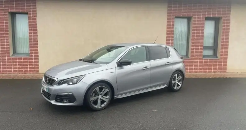 Photo 1 : Peugeot 308 2020 Petrol