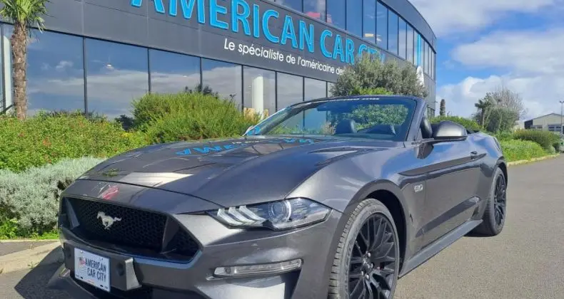 Photo 1 : Ford Mustang 2018 Petrol