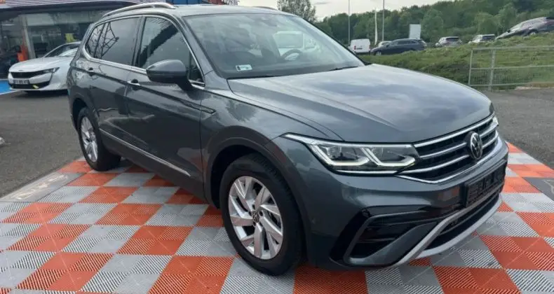 Photo 1 : Volkswagen Tiguan 2023 Diesel