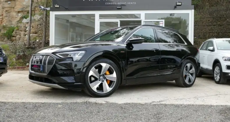 Photo 1 : Audi E-tron 2018 Non renseigné