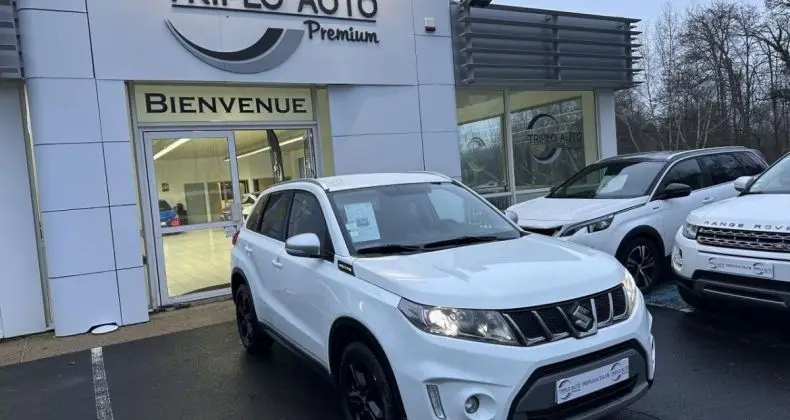 Photo 1 : Suzuki Vitara 2018 Petrol