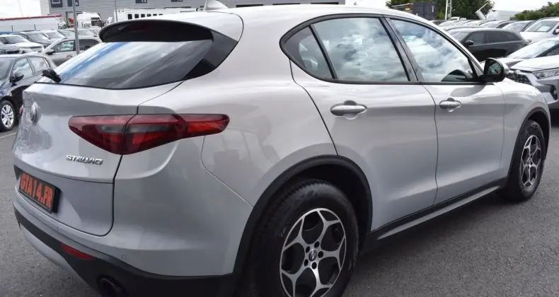 Photo 1 : Alfa Romeo Stelvio 2022 Diesel