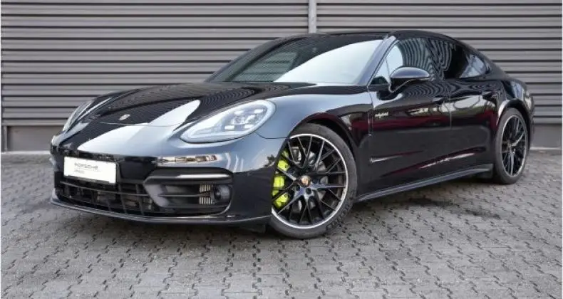 Photo 1 : Porsche Panamera 2023 Hybrid