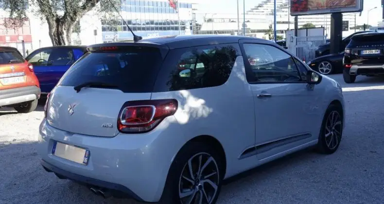 Photo 1 : Ds Automobiles Ds3 2016 Petrol