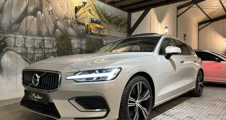 Photo 1 : Volvo V60 2019 Diesel