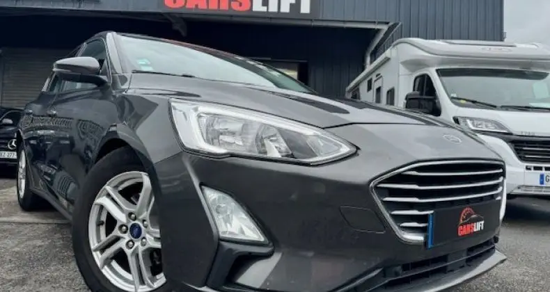 Photo 1 : Ford Focus 2019 Petrol