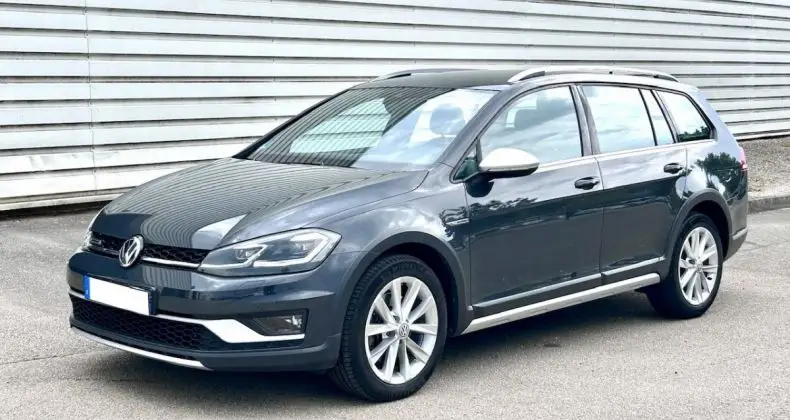 Photo 1 : Volkswagen Golf 2019 Diesel