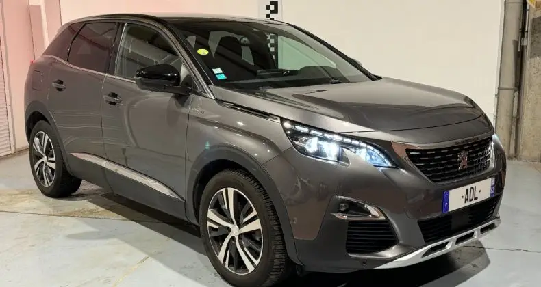 Photo 1 : Peugeot 3008 2019 Diesel