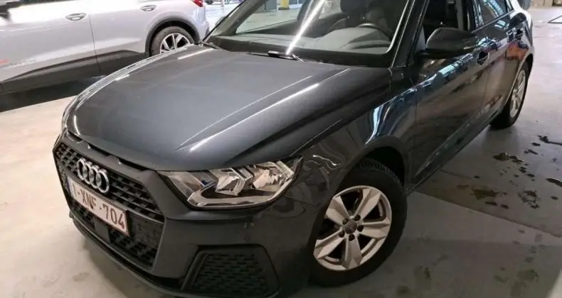 Photo 1 : Audi A1 2020 Essence