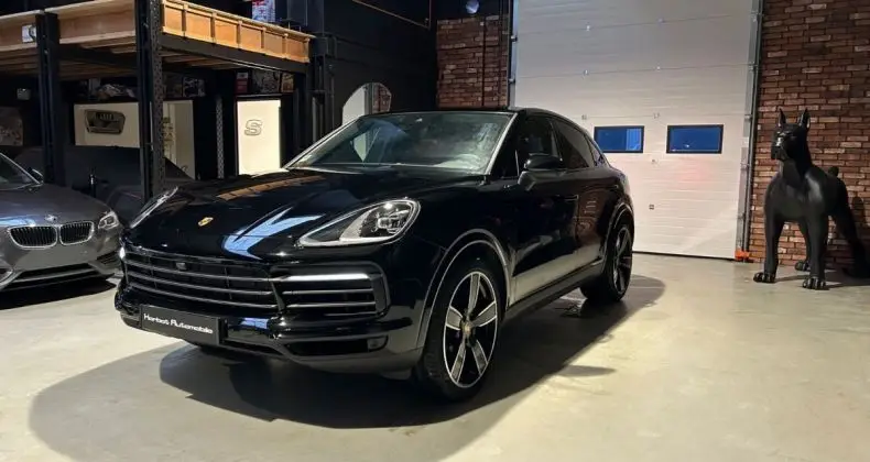 Photo 1 : Porsche Cayenne 2023 Hybrid