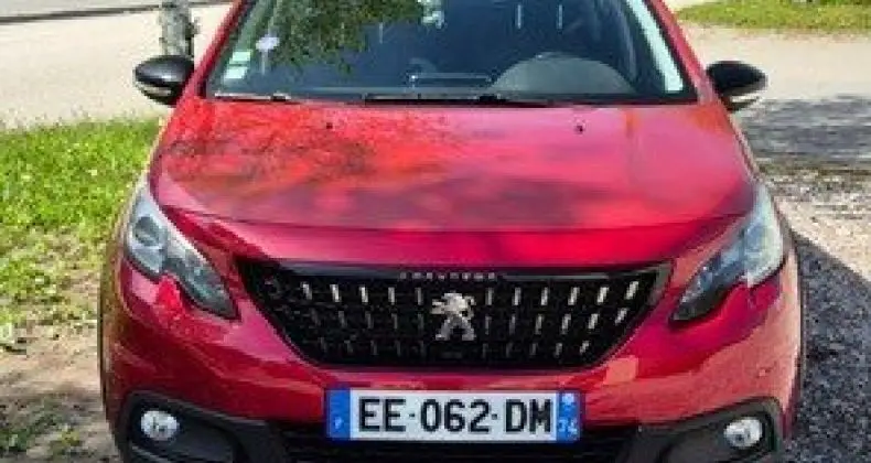 Photo 1 : Peugeot 2008 2016 Petrol