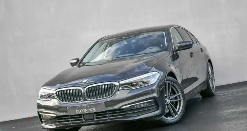 Photo 1 : Bmw Serie 5 2019 Essence