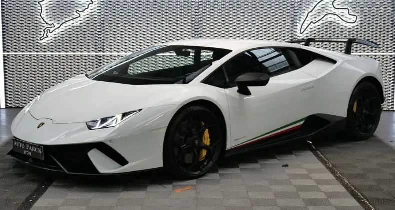 Photo 1 : Lamborghini Huracan 2017 Petrol