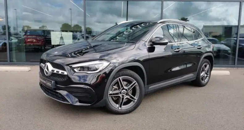 Photo 1 : Mercedes-benz Classe Gla 2023 Hybrid