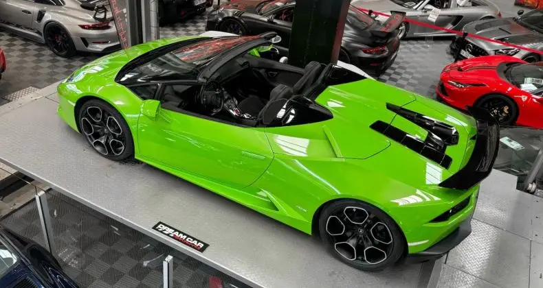 Photo 1 : Lamborghini Huracan 2016 Petrol