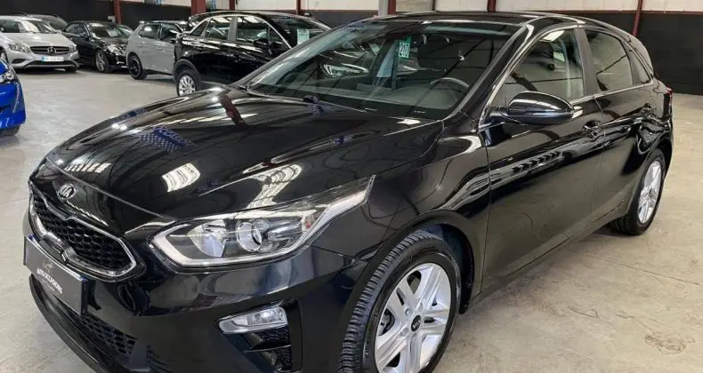 Photo 1 : Kia Ceed 2021 Petrol