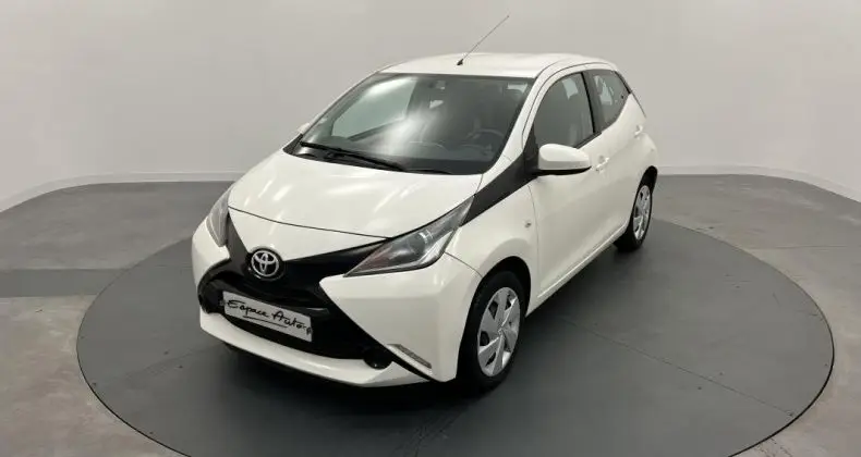 Photo 1 : Toyota Aygo 2017 Petrol