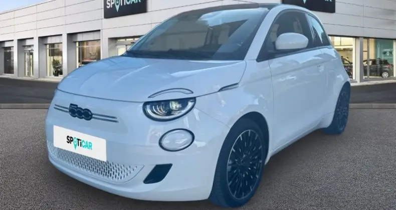 Photo 1 : Fiat 500 2022 Électrique