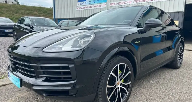 Photo 1 : Porsche Cayenne 2022 Hybrid