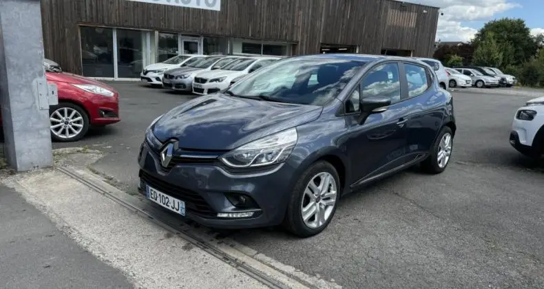 Photo 1 : Renault Clio 2017 Essence