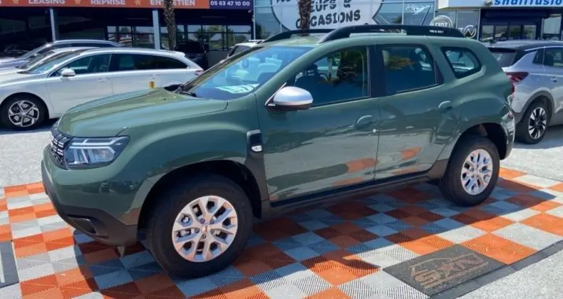 Photo 1 : Dacia Duster 2024 Petrol