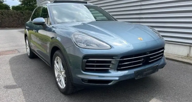 Photo 1 : Porsche Cayenne 2017 Petrol