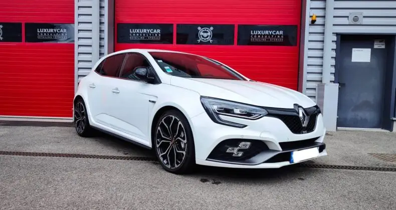 Photo 1 : Renault Megane 2018 Essence