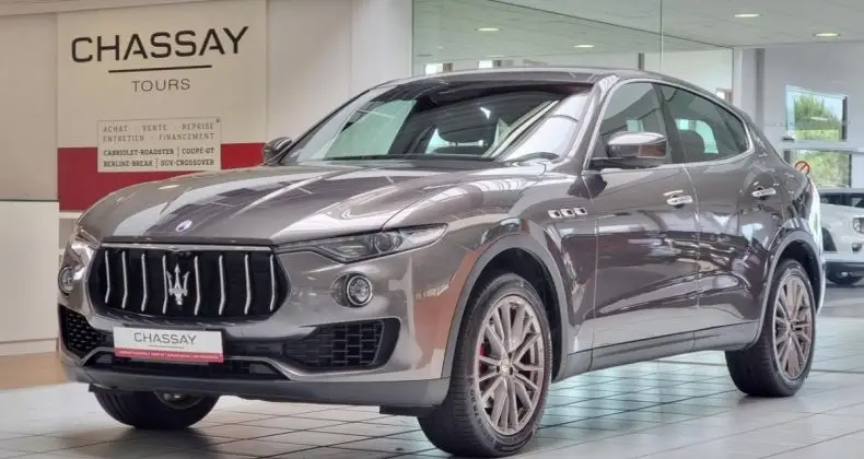 Photo 1 : Maserati Levante 2019 Essence