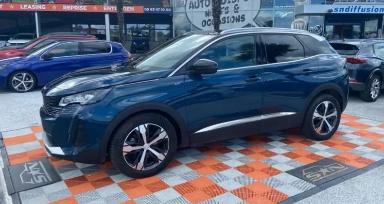 Photo 1 : Peugeot 3008 2022 Diesel