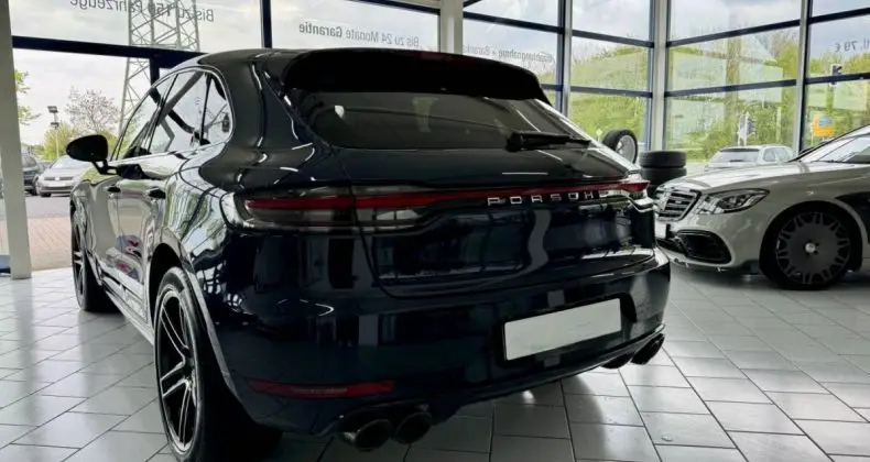 Photo 1 : Porsche Macan 2019 Petrol